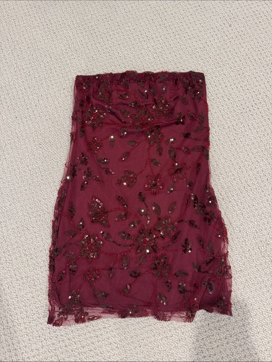 Peppermayo Dresses & Skirts - Peppermayo Burgundy Beaded Lace Mini Dress